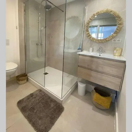 Superbe Appartement A 500 M De La Plage Apartament *
